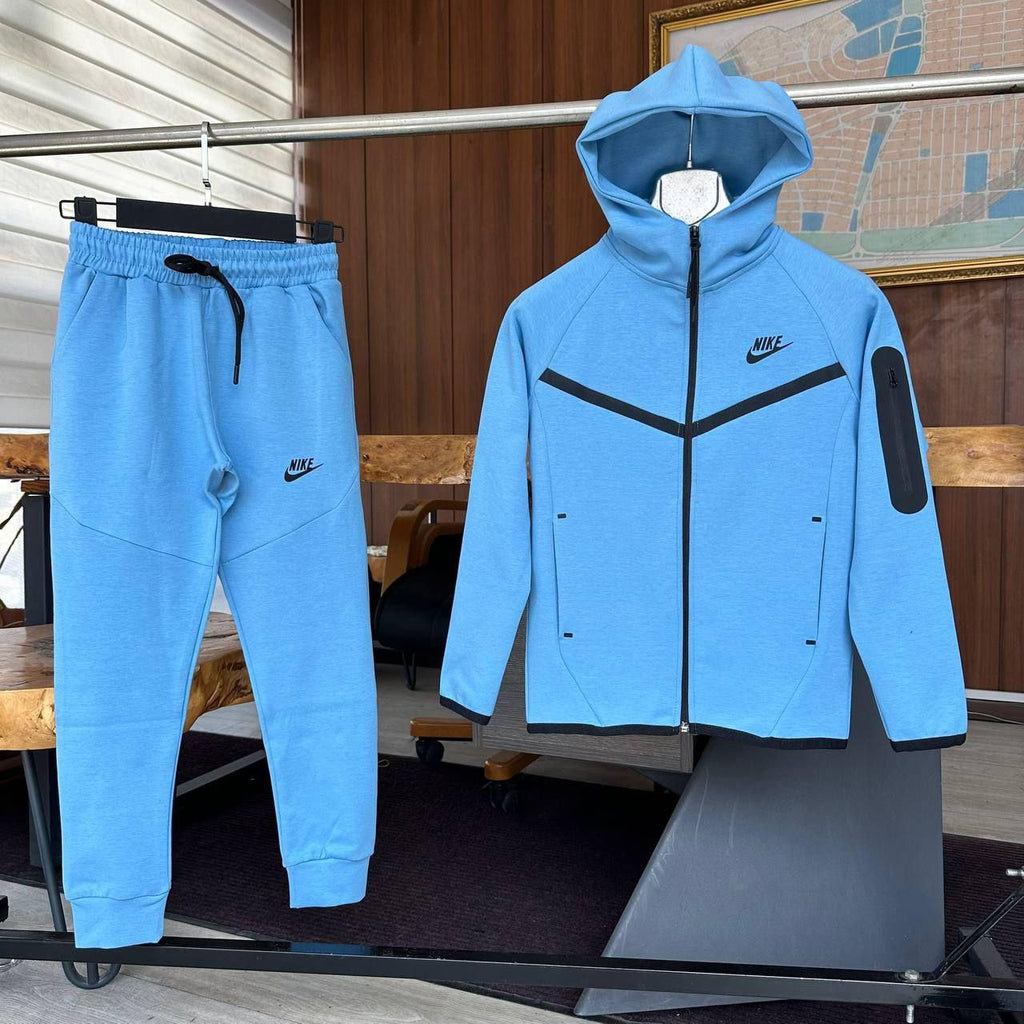 nike tech fleece